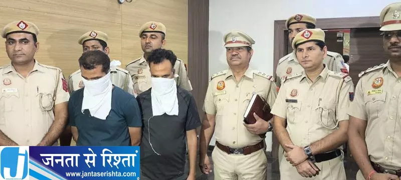 दिल्ली में नकली नोट नेटवर्क का भंडाफोड़ दिल्ली में नकली नोट नेटवर्क का भंडाफोड़