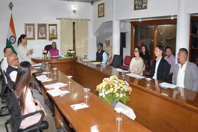 NPSC परीक्षा सुधार और कामकाज: नागालैंड के गवर्नर की हाई-लेवल समीक्षा NPSC परीक्षा सुधार और कामकाज: नागालैंड के गवर्नर की हाई-लेवल समीक्षा