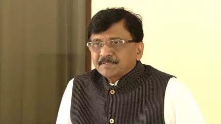 संजय राउत का आरोप: मुख्य चुनाव आयुक्त और गृह मंत्री अमित शाह ने लोकतंत्र को किया कमजोर संजय राउत का आरोप: मुख्य चुनाव आयुक्त और गृह मंत्री अमित शाह ने लोकतंत्र को किया कमजोर
