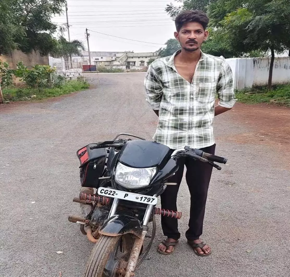 शराब पीकर चला रहा था वाहन, कोर्ट ने लगाया 10 हजार का जुर्माना शराब पीकर चला रहा था वाहन, कोर्ट ने लगाया 10 हजार का जुर्माना