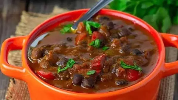 शाम की भूख के लिए बेस्ट है प्रोटीन से भरपूर काले चने का सूप शाम की भूख के लिए बेस्ट है प्रोटीन से भरपूर काले चने का सूप