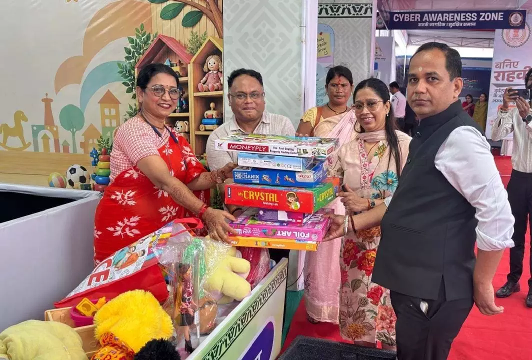 टॉय बैंक में खिलौनों का दान, सेवा संकल्प से बच्चों के चेहरों पर खिलेगी मुस्कान टॉय बैंक में खिलौनों का दान, सेवा संकल्प से बच्चों के चेहरों पर खिलेगी मुस्कान