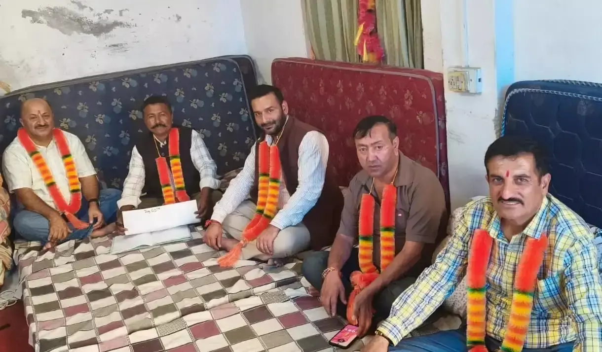 प्राथमिक शिक्षकों ने आंदोलन का कार्यक्रम किया घोषित
