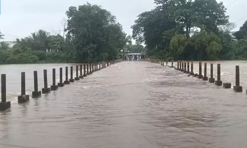 कलिंगपटनम के पास तट से टकराया गहरा डिप्रेशन, ओडिशा में भारी बारिश का अलर्ट