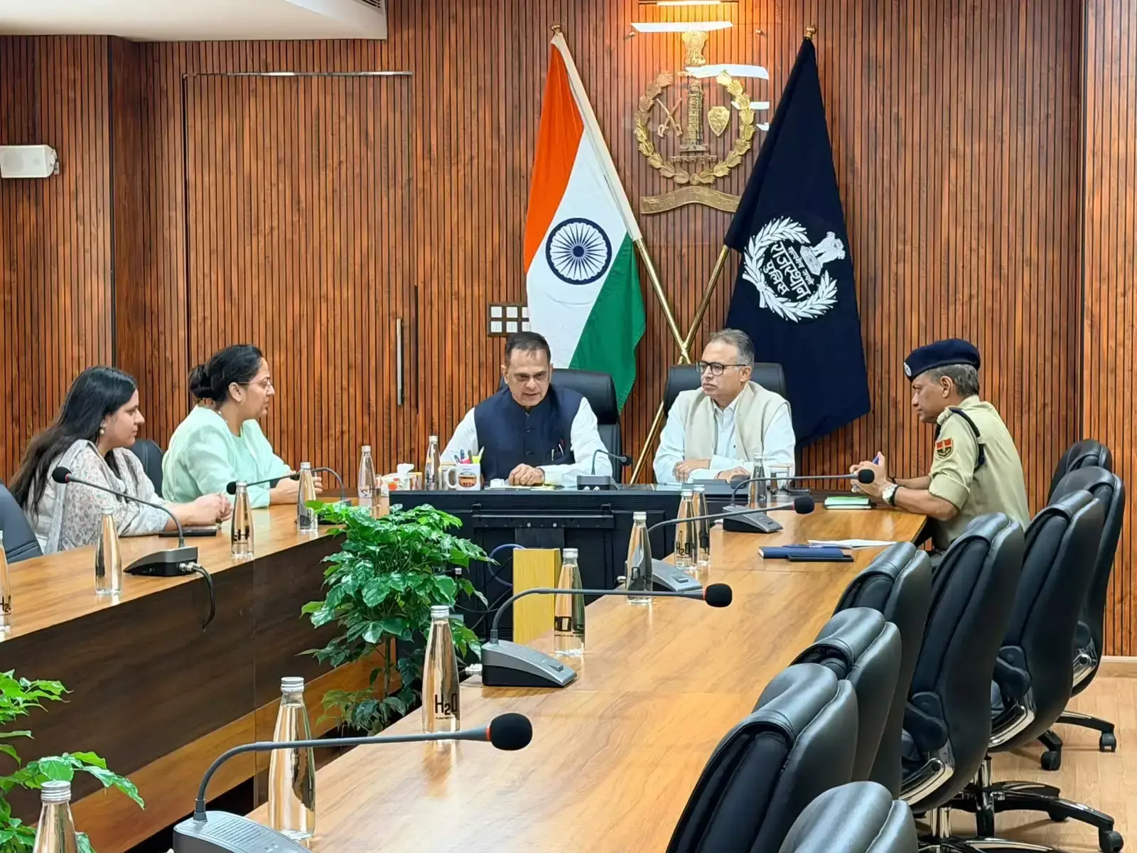 पुलिस मुख्यालय में पेंशन मामलों पर हुई सुनवाई पुलिस मुख्यालय में पेंशन मामलों पर हुई सुनवाई