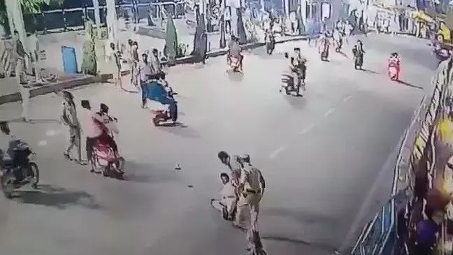 हैदराबाद में हिट-एंड-रन: ड्यूटी पर तैनात पुलिसकर्मी की मौत हैदराबाद में हिट-एंड-रन: ड्यूटी पर तैनात पुलिसकर्मी की मौत