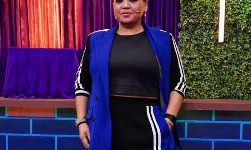 पड़ोसियों ने घर से निकाला, इसलिए टीवी तक पहुंच पाई, भारती सिंह ने सुनाया बचपन का किस्सा पड़ोसियों ने घर से निकाला, इसलिए टीवी तक पहुंच पाई, भारती सिंह ने सुनाया बचपन का किस्सा