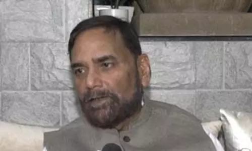 समस्तीपुर में नाबालिग से छेड़छाड़ पर जदयू बोली-अपराधी बख्शे नहीं जाएंगे, सपा ने कानून व्यवस्था पर उठाए सवाल समस्तीपुर में नाबालिग से छेड़छाड़ पर जदयू बोली-अपराधी बख्शे नहीं जाएंगे, सपा ने कानून व्यवस्था पर उठाए सवाल