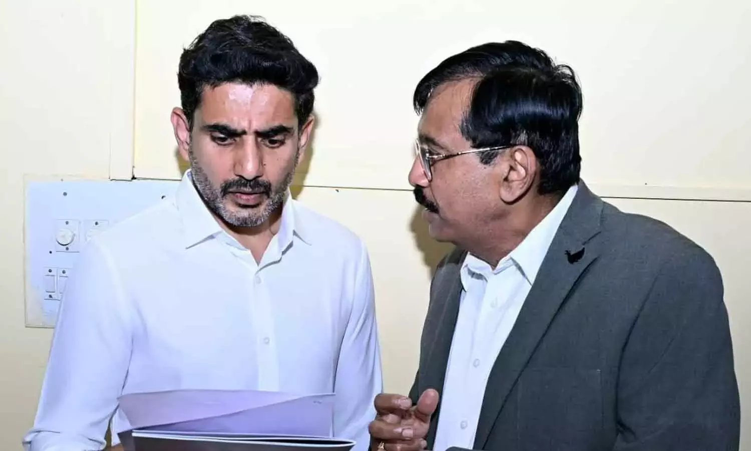 लोकेश JNTUA के एआई-आधारित पाठ्यक्रम सुधारों की सराहना करते हैं लोकेश JNTUA के एआई-आधारित पाठ्यक्रम सुधारों की सराहना करते हैं