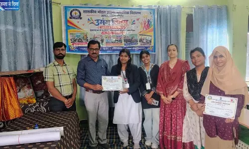 मॉडल स्कूल में उमंग हेल्थ एंड वेलनेस कार्यक्रम, छात्रों को सुरक्षा और करियर की दी जानकारी मॉडल स्कूल में उमंग हेल्थ एंड वेलनेस कार्यक्रम, छात्रों को सुरक्षा और करियर की दी जानकारी