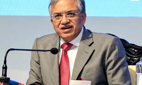 CEC ज्ञानेश कुमार के 14 आदेशों को रद्द करने की मांग, बॉम्बे हाई कोर्ट में याचिका