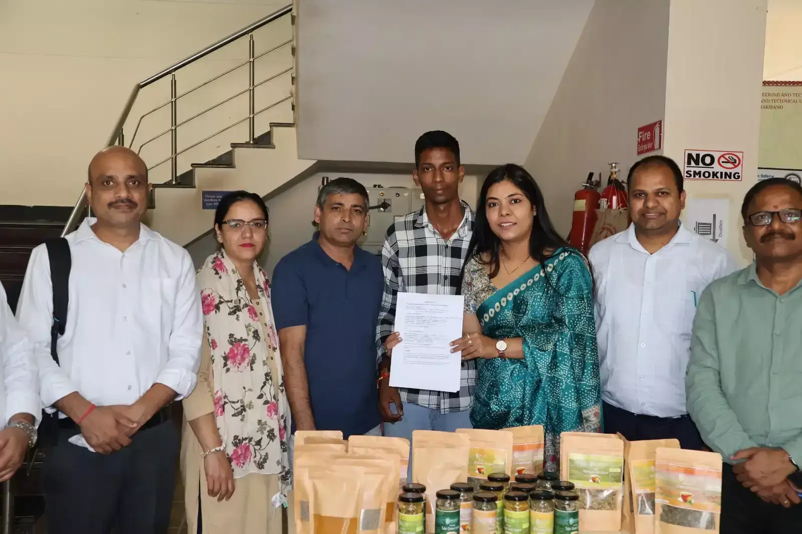 उद्यमिता और स्वरोजगार के लिए युवाओं को किया जागरूक उद्यमिता और स्वरोजगार के लिए युवाओं को किया जागरूक