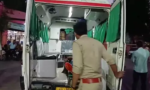 साली की शादी में आया था पति, पत्नी की हत्या के बाद खुद को किया घायल