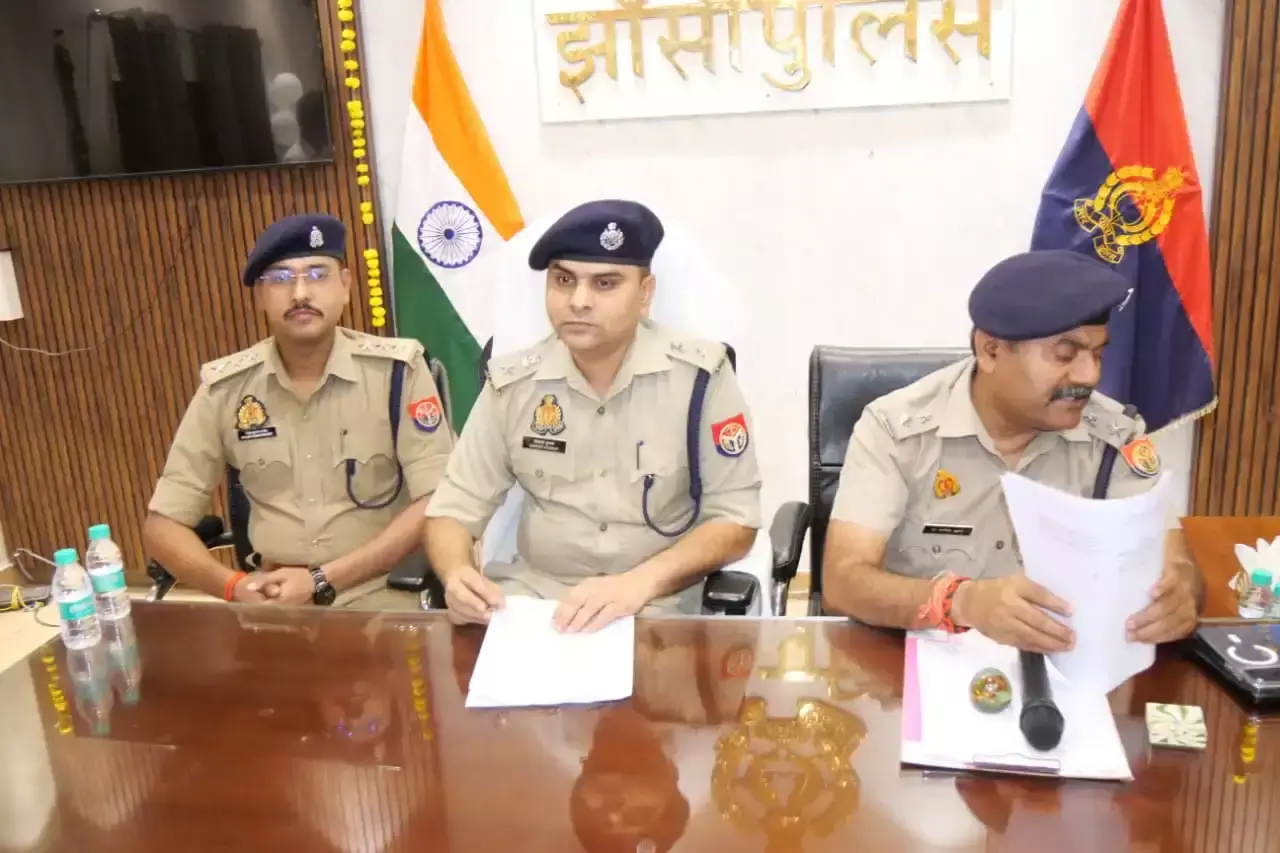 युवती की मौत के मामले में दो बाल अपचारियों पर कार्रवाई युवती की मौत के मामले में दो बाल अपचारियों पर कार्रवाई