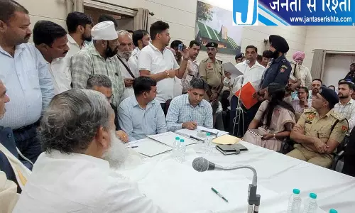 अनिल विज ने अधिकारियों को लगाई फटकार