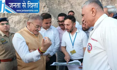 राज्यपाल ने फोरलेन कार्य का लिया जायजा राज्यपाल ने फोरलेन कार्य का लिया जायजा