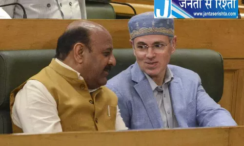 जम्मू-कश्मीर विधानसभा में हंगामा