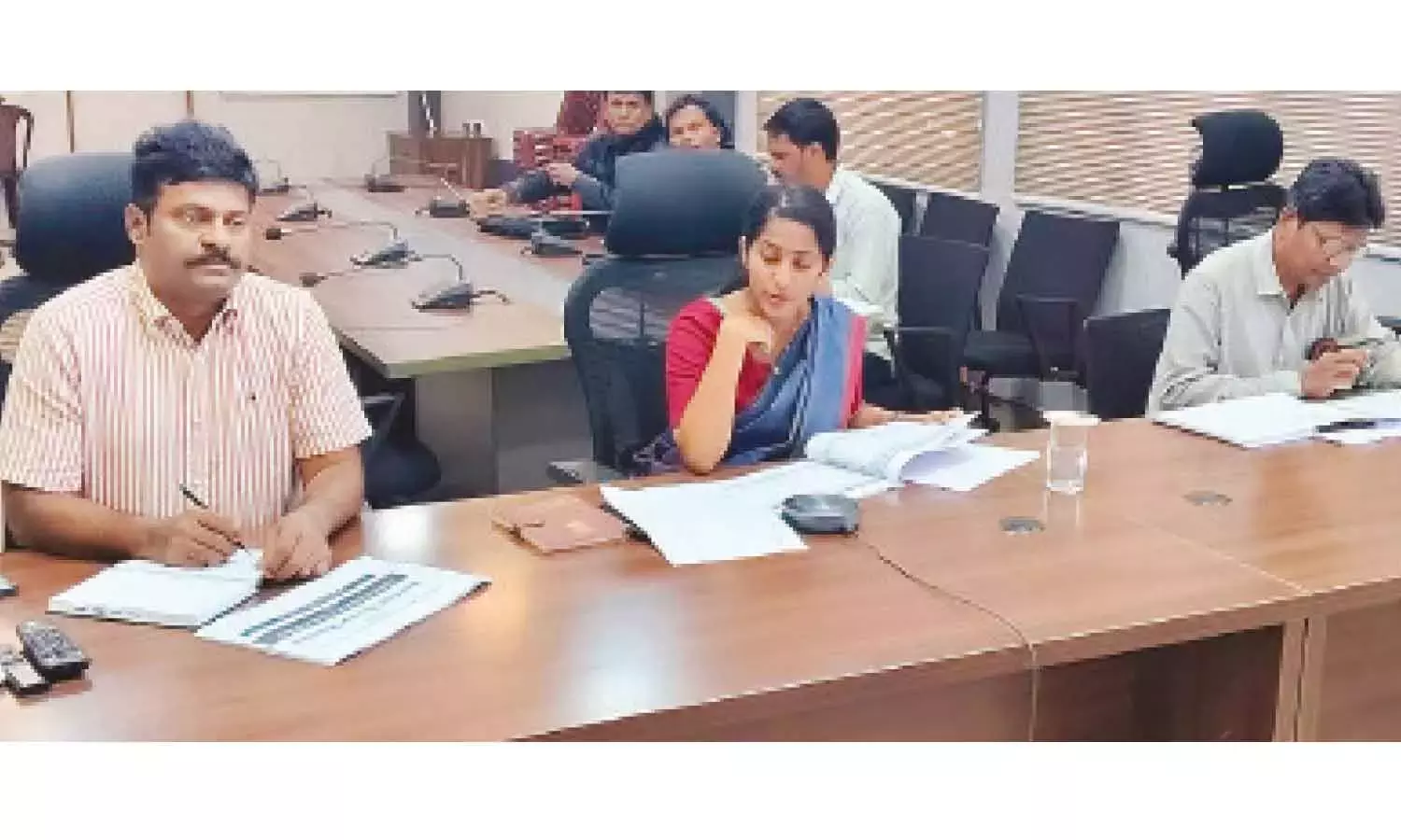 Andhra: एएसआर जिले में भारी बारिश के कारण लोगों से सतर्क रहने का आग्रह किया गया है