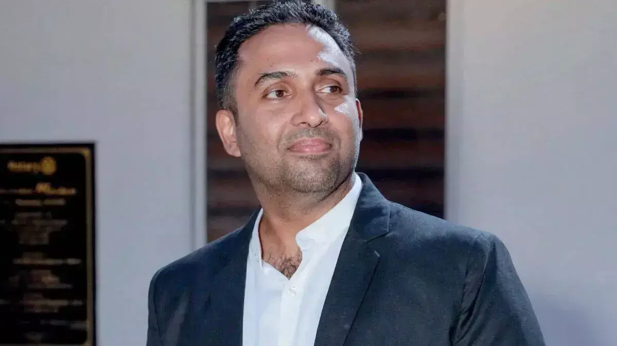 मरीज से यौन शोषण का आरोप: आरोपी फिजियोथेरेपिस्ट गिरफ्तार मरीज से यौन शोषण का आरोप: आरोपी फिजियोथेरेपिस्ट गिरफ्तार