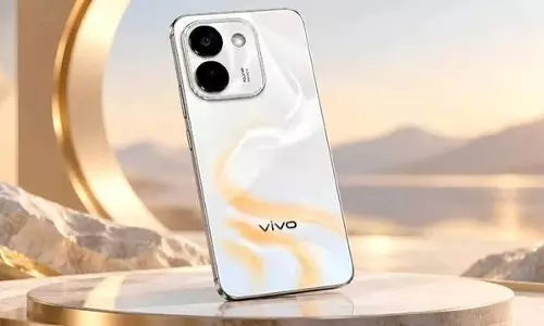 Vivo S2 FE के लॉन्च से पहले प्राइस लीक, तीन रंगों में आएगा फोन Vivo S2 FE के लॉन्च से पहले प्राइस लीक, तीन रंगों में आएगा फोन