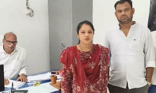 अपने नाम जमीन की रजिस्ट्री पर महिला किसान चंद्रकांता को 9,510 रुपये की राहत अपने नाम जमीन की रजिस्ट्री पर महिला किसान चंद्रकांता को 9,510 रुपये की राहत