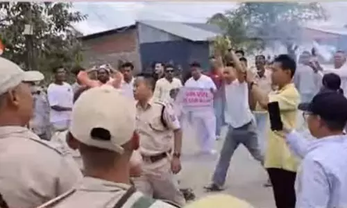 CEC के विरोध में उतरी मणिपुर कांग्रेस, चुनाव कार्यालय में झड़प की खबर
