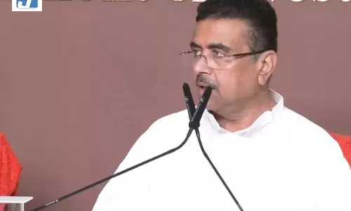बिल को लेकर फैली खबरों को CM सुवेंदु अधिकारी ने बताया अफवाह बिल को लेकर फैली खबरों को CM सुवेंदु अधिकारी ने बताया अफवाह