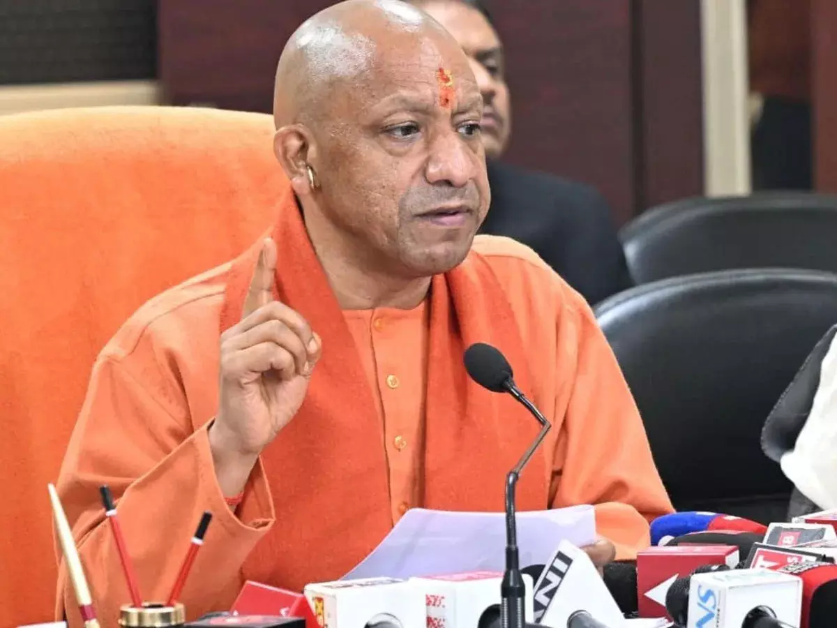 मिशन-2027 के लिए योगी सरकार का मेगा प्लान, रोजगार-मानदेय और कैशलेस इलाज पर फोकस मिशन-2027 के लिए योगी सरकार का मेगा प्लान, रोजगार-मानदेय और कैशलेस इलाज पर फोकस