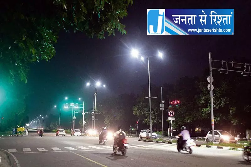 चंडीगढ़ की रातें फिर गर्म, पारा 25 डिग्री सेल्सियस तक पहुंचा चंडीगढ़ की रातें फिर गर्म, पारा 25 डिग्री सेल्सियस तक पहुंचा