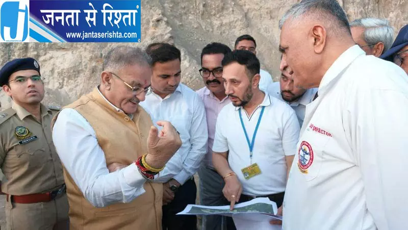 राज्यपाल ने फोरलेन कार्य का लिया जायजा राज्यपाल ने फोरलेन कार्य का लिया जायजा
