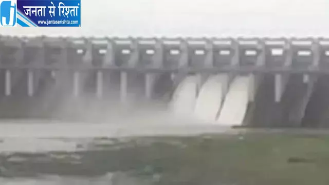 बाणसागर बांध के तीन रेडियल गेट खुले, सोन नदी में बढ़ा जलप्रवाह बाणसागर बांध के तीन रेडियल गेट खुले, सोन नदी में बढ़ा जलप्रवाह