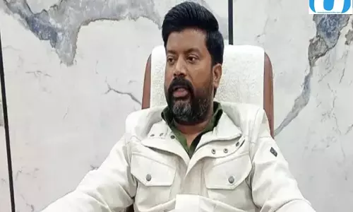 टेंपो चलाने से एयरलाइंस तक का सफर, अब श्रवण कुमार पर आयकर का शिकंजा