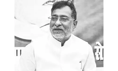 सपा के वरिष्ठ नेता राम गोविंद चौधरी का निधन, अखिलेश यादव ने दी श्रद्धांजलि
