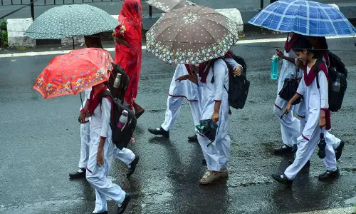 उत्तराखंड में भारी बारिश का अलर्ट, सरकार ने गैरजरूरी यात्रा से बचने की दी सलाह