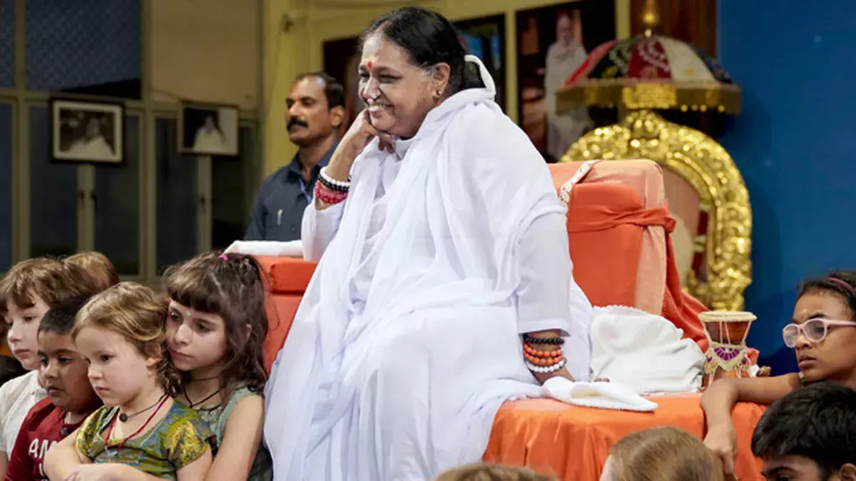 माता अमृतानंदमयी का 73वां जन्मोत्सव शुरू, गृह मंत्री अमित शाह करेंगे उद्घाटन