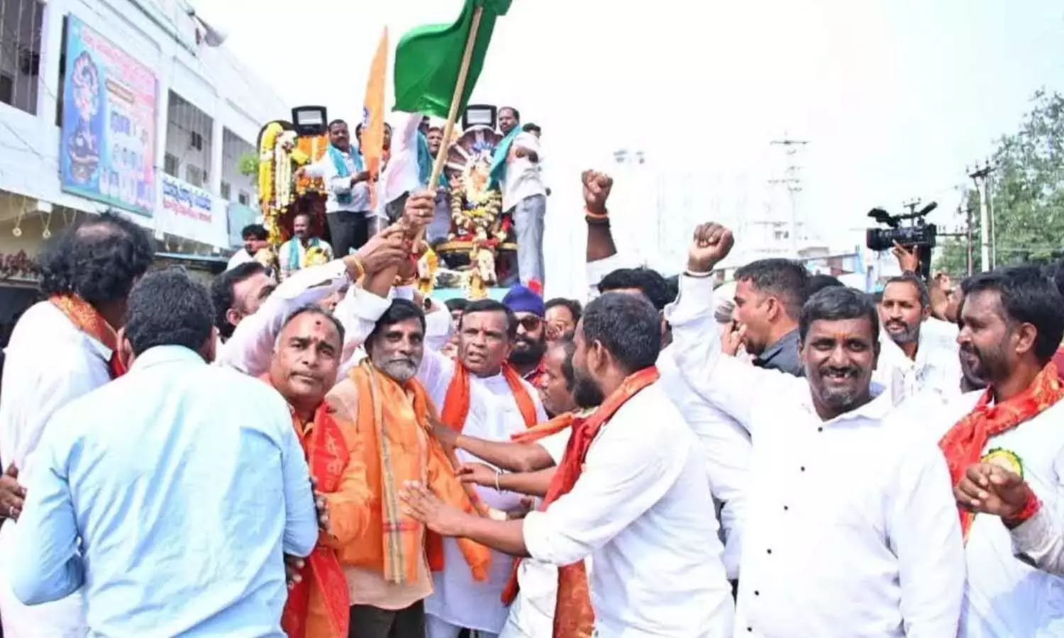 निज़ामाबाद का गणेश जुलूस सदियों पुरानी परंपरा को दर्शाता