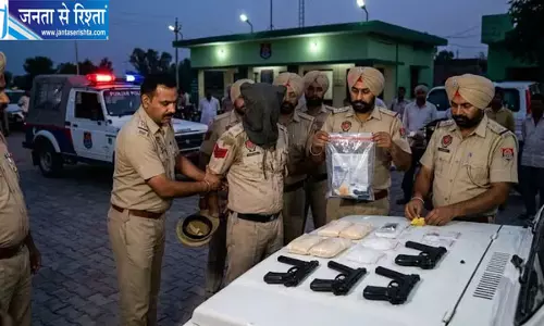 नशे के मामले में इंस्पेक्टर गिरफ्तार 6 अवैध पिस्तौल बरामद नशे के मामले में इंस्पेक्टर गिरफ्तार 6 अवैध पिस्तौल बरामद