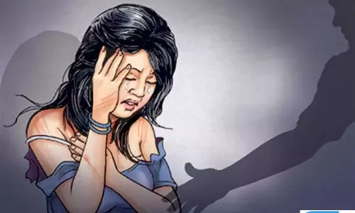 छात्राओं से छेड़खानी मामले में शिक्षक फंसे, POCSO के तहत कार्रवाई