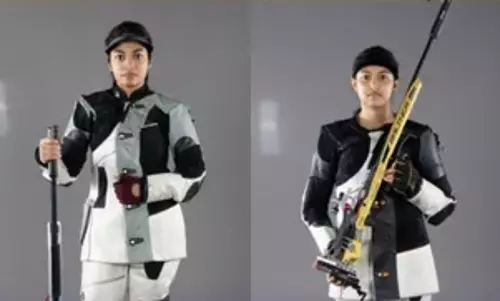 मैराथन के बाद शूटिंग में भी कमाल, विमेंस 50m राइफल टीम ने जीता रजत