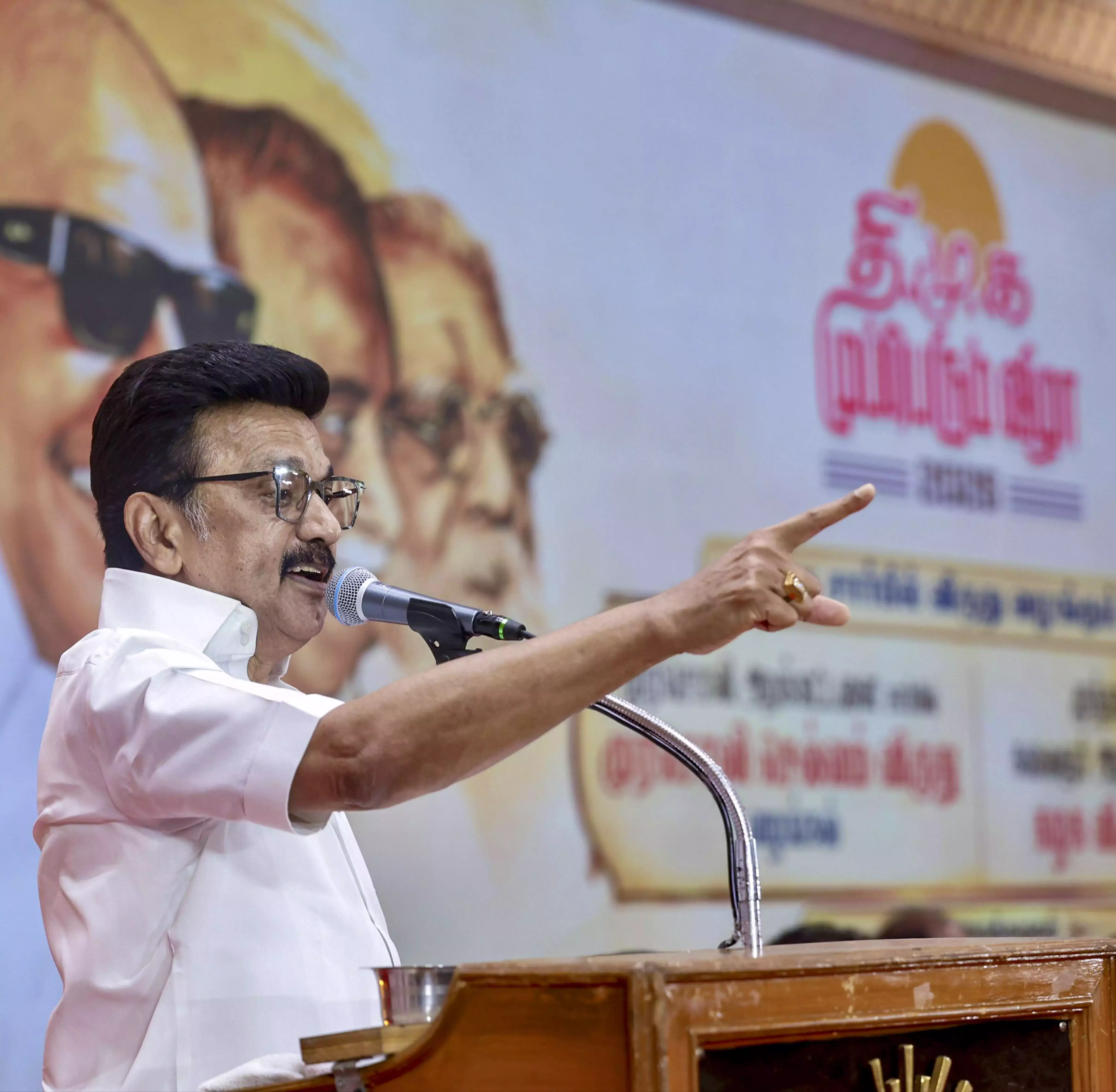 Tamil Nadu: स्टालिन ने सीएम विजय से आत्मनिरीक्षण करने को कहा