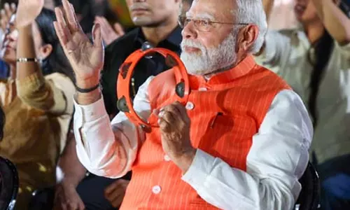 भजन क्लबिंग में जेन-जी के बीच दिखे पीएम मोदी, इंस्टाग्राम पर वीडियो शेयर कर पूछा-क्या आपने पैर थपथपाए?