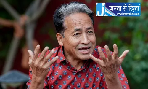 लद्दाख को तिब्बत बताने वाली टिप्पणी पर विवाद लद्दाख को तिब्बत बताने वाली टिप्पणी पर विवाद