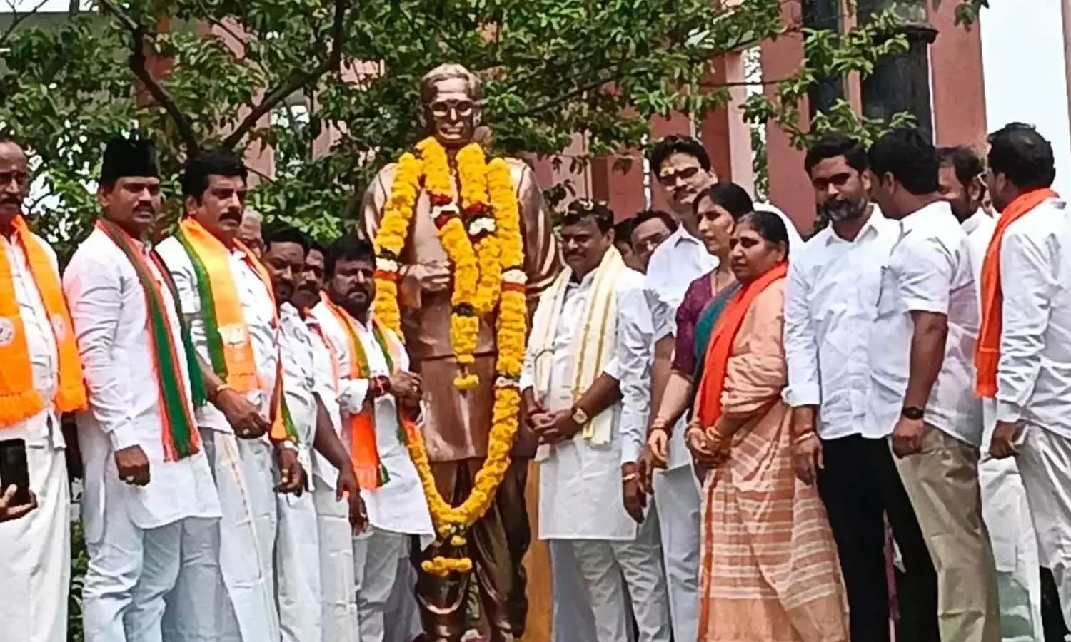 दीनदयाल का दृष्टिकोण आज भी भारत के विकास पथ को रोशन करता है: माधव