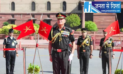जम्मू-कश्मीर पर सेना प्रमुख के सख्त निर्देश जम्मू-कश्मीर पर सेना प्रमुख के सख्त निर्देश