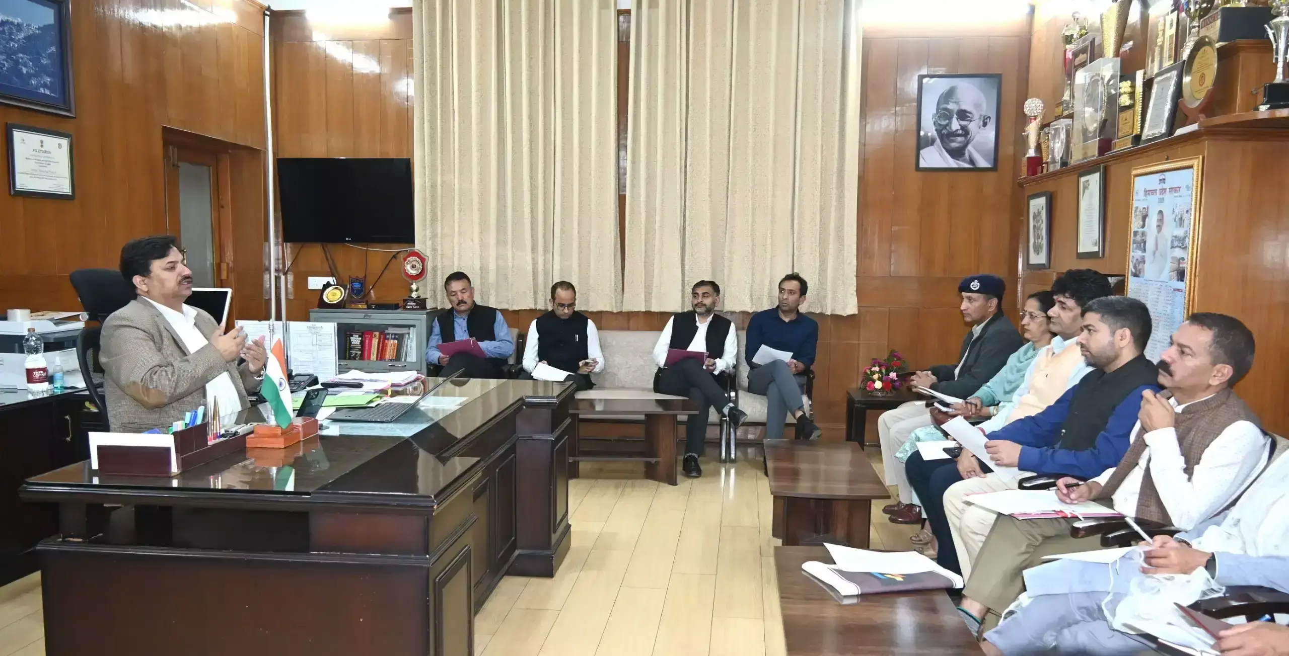 दो अक्टूबर को शिमला में निकलेगी प्रभात फेरी : अनुपम कश्यप दो अक्टूबर को शिमला में निकलेगी प्रभात फेरी : अनुपम कश्यप