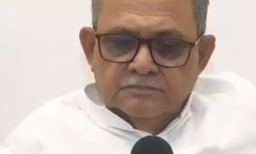 ECI विवाद पर सपा सांसद सनातन पांडे का हमला, ज्ञानेश कुमार से मांगा इस्तीफा ECI विवाद पर सपा सांसद सनातन पांडे का हमला, ज्ञानेश कुमार से मांगा इस्तीफा