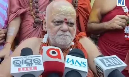 सनातन ध्वजा का अनावरण, शंकराचार्य निश्चलानंद सरस्वती बोले
