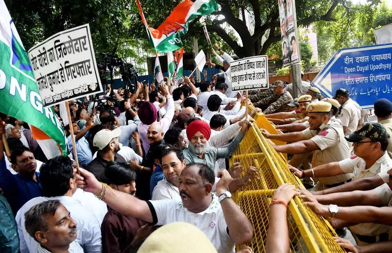SIR विवाद पर कांग्रेस का दिल्ली में मार्च SIR विवाद पर कांग्रेस का दिल्ली में मार्च