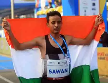 एशियन गेम्स: राष्ट्रपति द्रौपदी मुर्मु और खेल मंत्री मांडविया ने मैराथन में सिल्वर जीतने वाले सावन बरवाल को दी बधाई एशियन गेम्स: राष्ट्रपति द्रौपदी मुर्मु और खेल मंत्री मांडविया ने मैराथन में सिल्वर जीतने वाले सावन बरवाल को दी बधाई