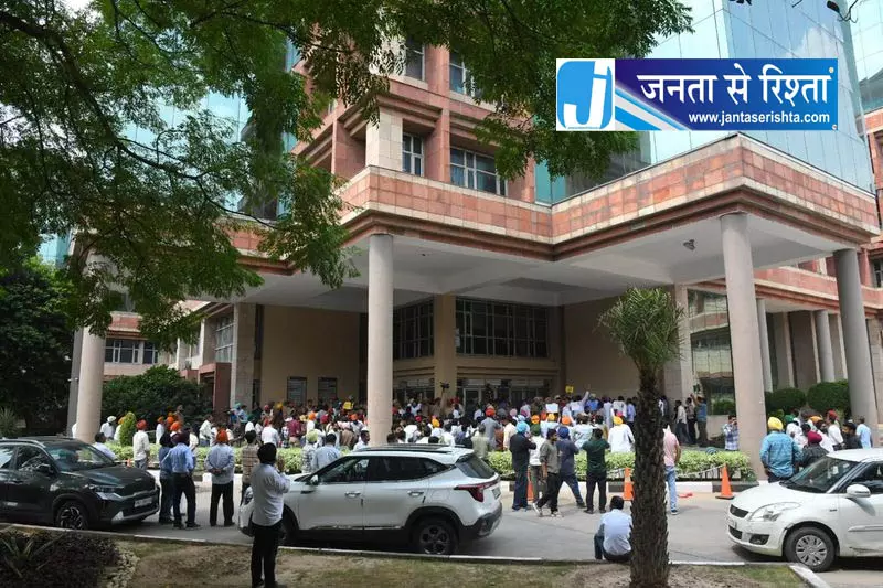ED कार्रवाई के बाद GAMADA कार्यालय में सन्नाटा ED कार्रवाई के बाद GAMADA कार्यालय में सन्नाटा